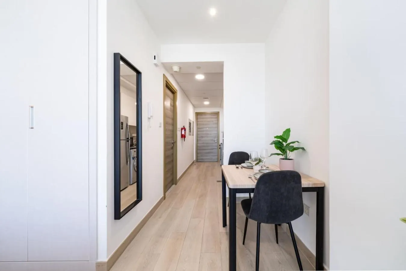 Luxury Jvc Studio In A Great Location Dubai 0*,  United Arab Emirates