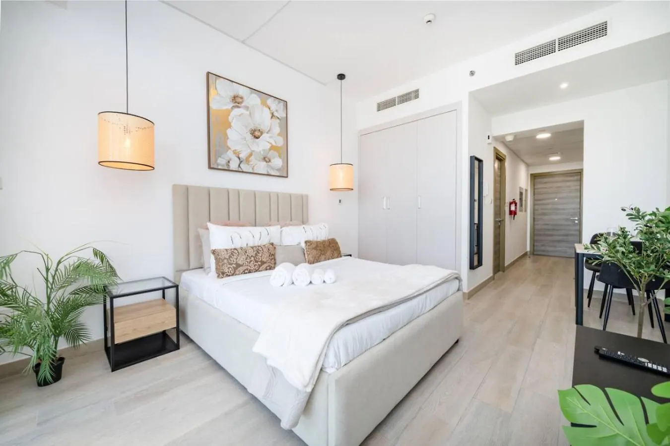 Apartment Luxury Jvc Studio In A Great Location Dubai